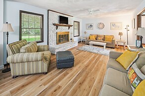 5 Mi to Boardwalk: Myrtle Beach Home Near Golfing