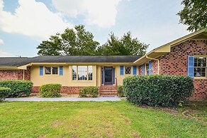 5 Mi to Boardwalk: Myrtle Beach Home Near Golfing