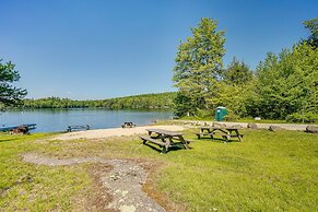 Washington Vacation Rental w/ Lake Access & Grill!