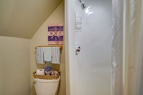 Washington Vacation Rental w/ Lake Access & Grill!