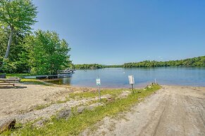 Washington Vacation Rental w/ Lake Access & Grill!