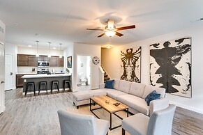 Modern Wisconsin Vacation Rental w/ Fireplace
