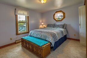 Spacious Pennsylvania Vacation Rental w/ Backyard