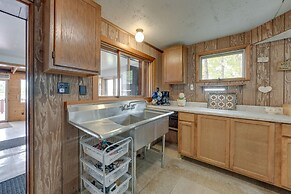 Decatur House: Fishing, Skiing, & Golfing!
