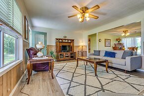 Delaware Vacation Rental: Walk to Lake Dardanelle!