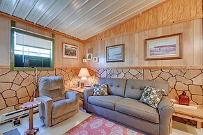 Stargaze, Hike & Kayak: Cabin Near Copper Breaks!