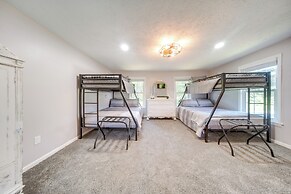 Pet-friendly Centerville Home w/ Fire Pit & Grill