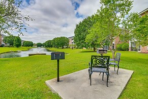 Myrtle Beach Condo w/ Large Balcony & Pool Access