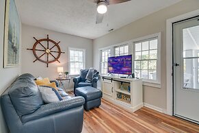 Walk to Water: Coastal-chic Home Near Myrtle Beach