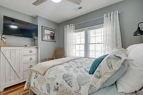 Walk to Water: Coastal-chic Home Near Myrtle Beach