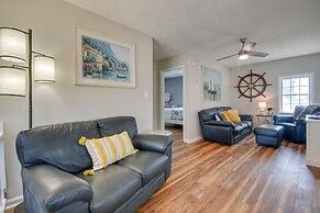 Walk to Water: Coastal-chic Home Near Myrtle Beach