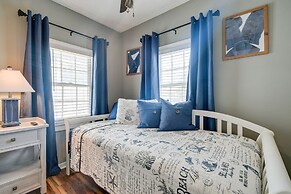 Walk to Water: Coastal-chic Home Near Myrtle Beach