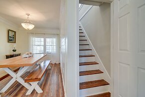 Walk to Water: Coastal-chic Home Near Myrtle Beach