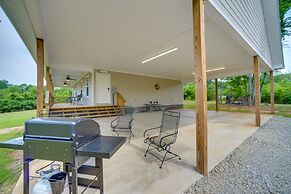 Lake Guntersville Vacation Rental w/ Fire Pit