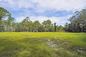 3 Mi to Lake Harney: Home on 6 Acres w/ Fire Pit