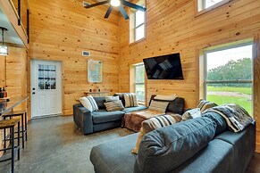 3 Mi to Lake Harney: Home on 6 Acres w/ Fire Pit