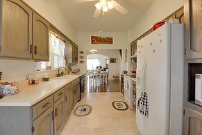 Pet-friendly Home: Patio & Yard in Sheldon