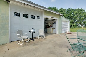 Pet-friendly Home: Patio & Yard in Sheldon