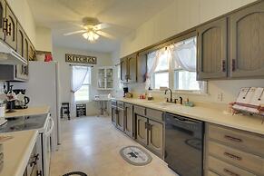 Pet-friendly Home: Patio & Yard in Sheldon