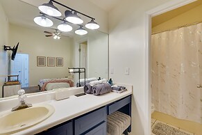 Bright Lynn Haven Home w/ Screened Porch & Yard!