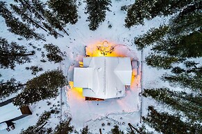 Hike, Bike, Raft: Colorado Home Near Crested Butte
