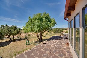 Santa Fe Adobe Vacation Rental w/ Mountain Views!