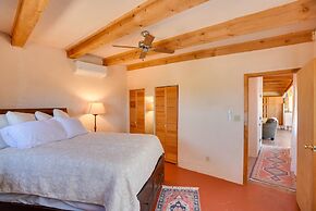 Santa Fe Adobe Vacation Rental w/ Mountain Views!