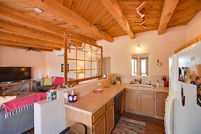 Santa Fe Adobe Vacation Rental w/ Mountain Views!