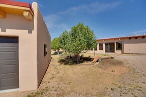 Santa Fe Adobe Vacation Rental w/ Mountain Views!