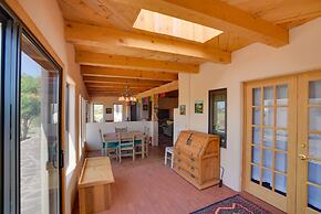 Santa Fe Adobe Vacation Rental w/ Mountain Views!