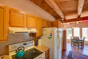 Santa Fe Adobe Vacation Rental w/ Mountain Views!