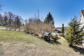 2 Mi to Lochmor Course: Pet-friendly Home, Hot Tub