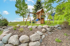 Wisconsin Vacation Rental w/ Fire Pit on Long Lake