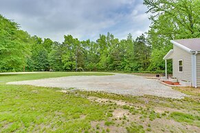 Cozy Mount Vernon Cabin Rental Near Fishing Lakes!