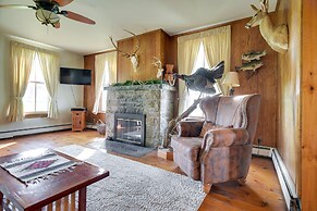 Rustic Wellsville Home - 5 Mi to Roundtop Mountain