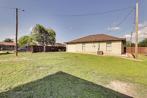 San Juan Home w/ Spacious Backyard Near Border!