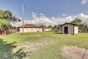 San Juan Home w/ Spacious Backyard Near Border!