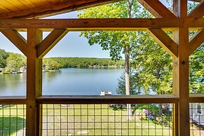 Peaceful Retreat on Burden Lake w/ Deck & Kayaks!