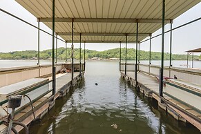 Lakefront Versailles Vacation Rental w/ Dock!