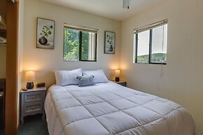 Lakefront Versailles Vacation Rental w/ Dock!