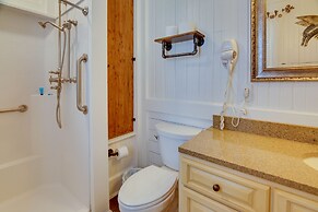 Lewisburg Home w/ City Park Views: Near Downtown!