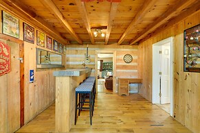 Porch & Fire Pit: Family-friendly Afton Cabin!