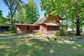 Porch & Fire Pit: Family-friendly Afton Cabin!