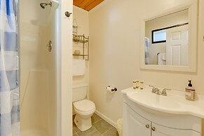 Porch & Fire Pit: Family-friendly Afton Cabin!