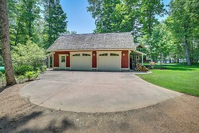 Lakefront Michigan Retreat w/ Private Dock
