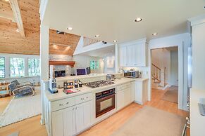 Lakefront Michigan Retreat w/ Private Dock