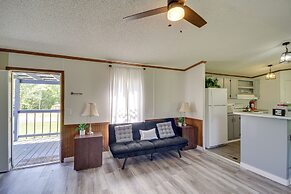 Fire Pit + Deck: Peaceful Silver Creek Retreat