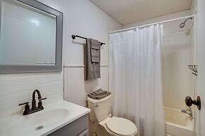 Fire Pit + Deck: Peaceful Silver Creek Retreat