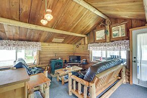 Peaceful Lakefront Cabin Getaway: Dock, Fire Pit!