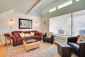 Lovely Crescent Bar Condo w/ Community Amenities!